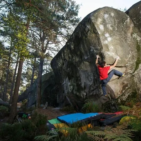 アパート La Halle Du Roi Parking Insead *